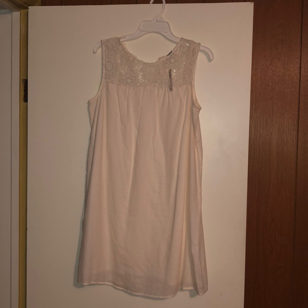 Old navy women’s dress, ivory, NWT